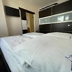 Wolin-travel Fala Z Widokiem Na Morze *