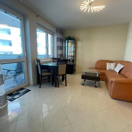 Wolin-travel Fala Z Widokiem Na Morze * Miedzyzdroje