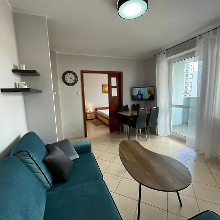 Wolin-travel Fala Z Widokiem Na Morze *