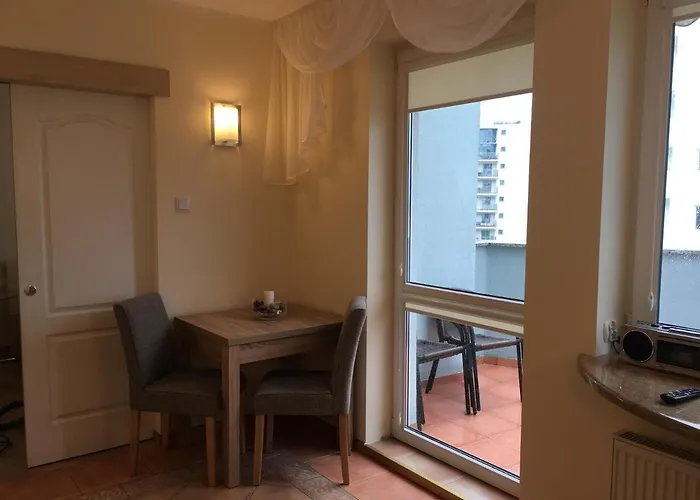 Wolin-travel Fala Z Widokiem Na Morze *