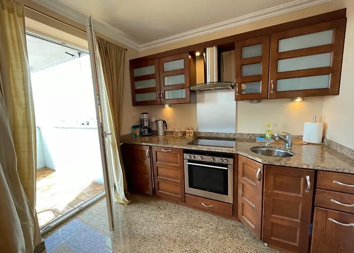 Wolin-travel Fala Z Widokiem Na Morze מידזיזדרויה