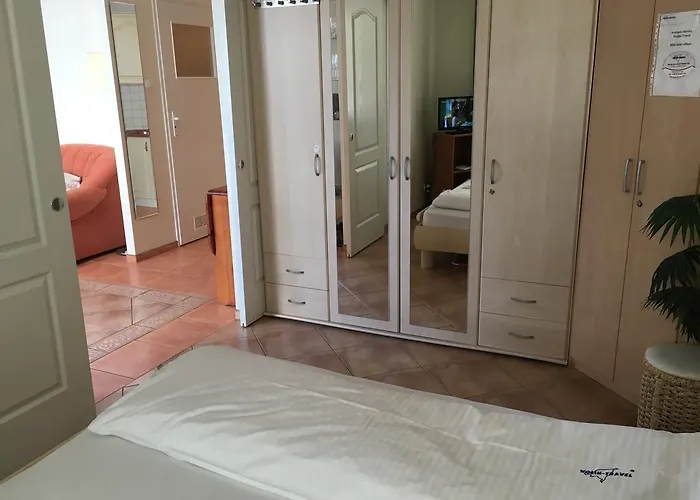 Wolin-travel Fala Z Widokiem Na Morze *