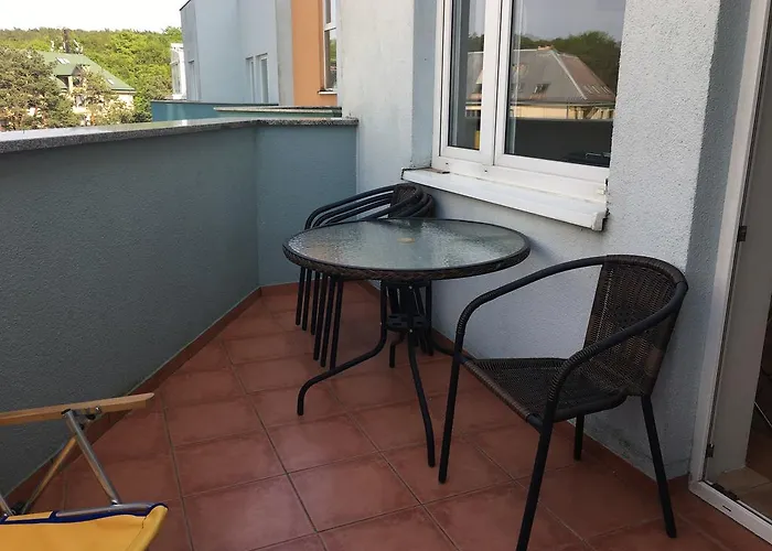 Wolin-travel Fala Z Widokiem Na Morze מידזיזדרויה